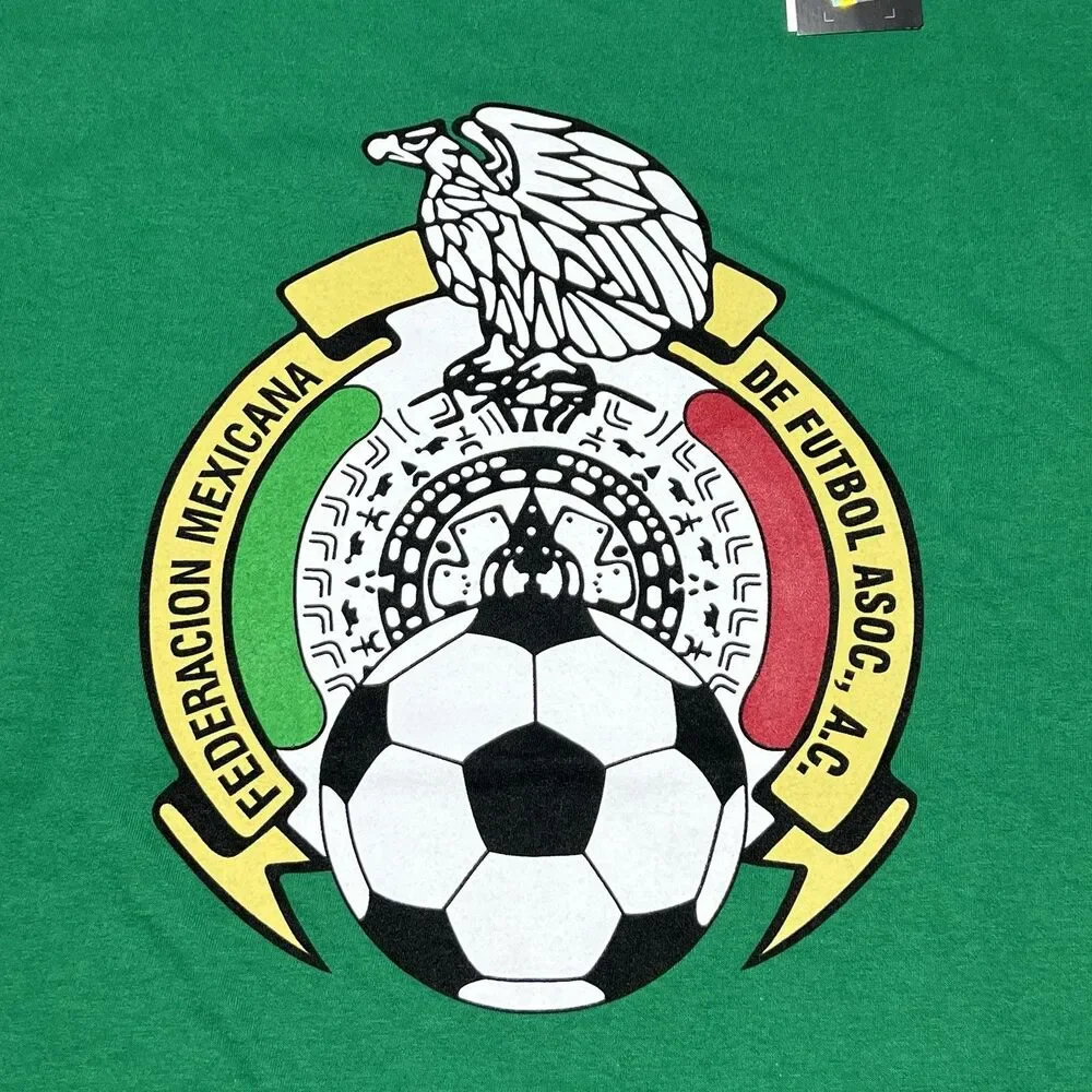 Adidas Mens Seleccion Nacional de Mexico Futbol Soccer The Go-To Tee Shirt New L - Picture 3 of 6
